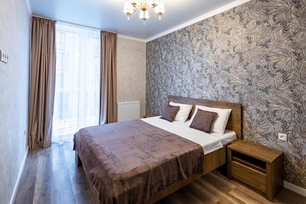 Avalon Time Apartment Lviv Exterior photo